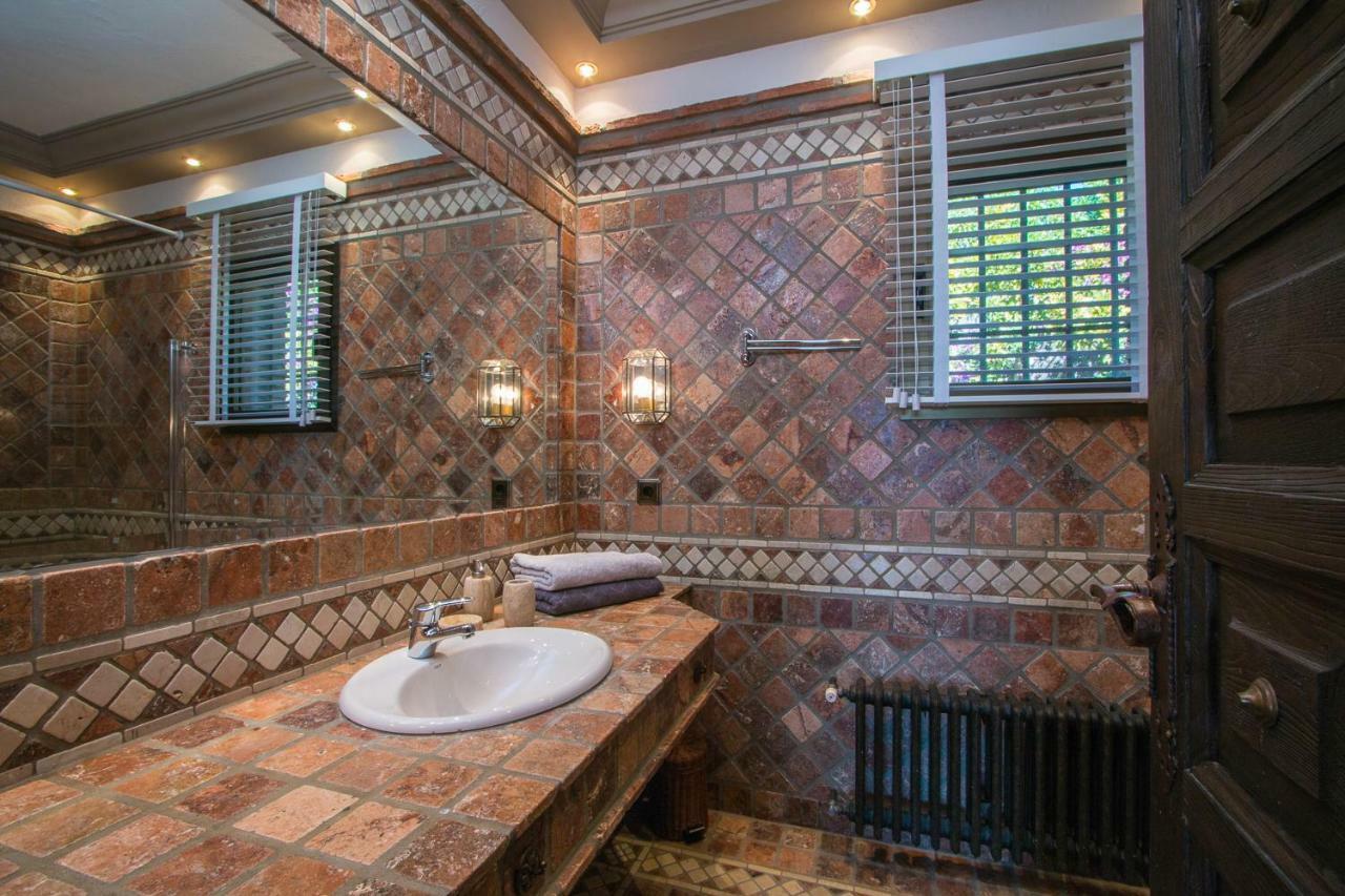 Authentic Andalucia Villa Marbella Luaran gambar